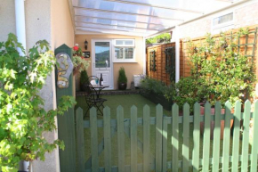 Relaxing Cottage - Pet Friendly - Countryside Stay